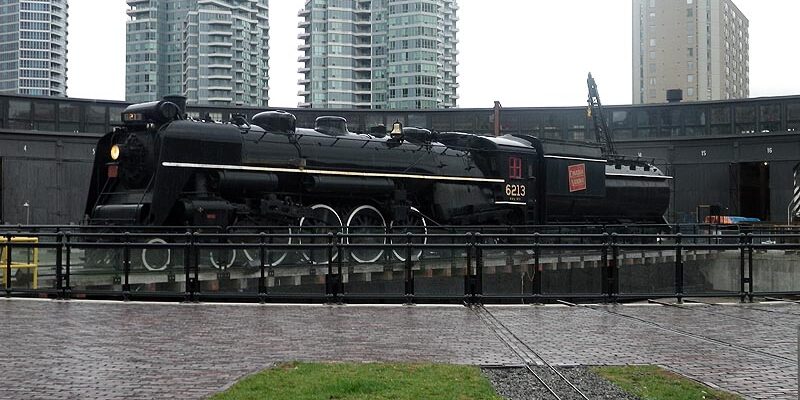6213 on the Toronto Railway Museum turntable